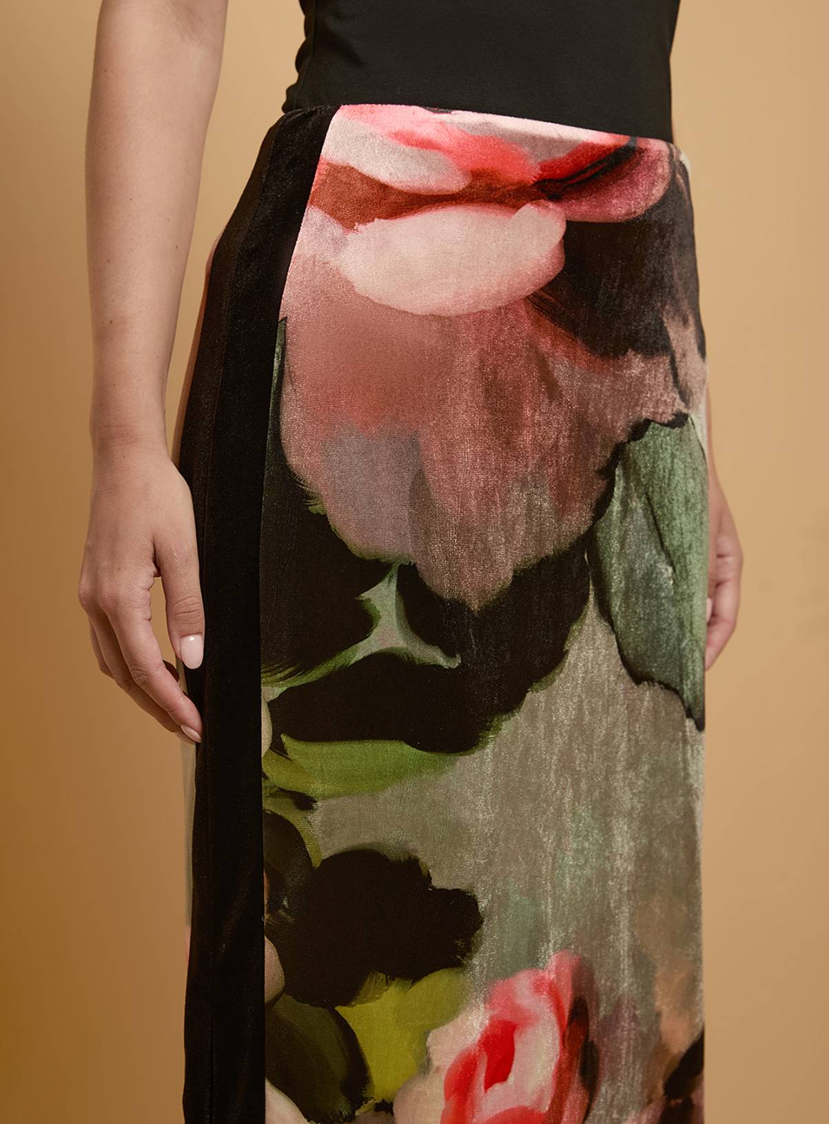 OASIS Statement Rose Velvet Midi Skirt 6 - Image 4